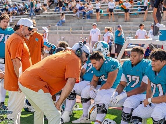 coachjara65's tweet photo. Starting year 25. Blessed everyday to be called Coach. https://t.co/gQHAdgvEkp