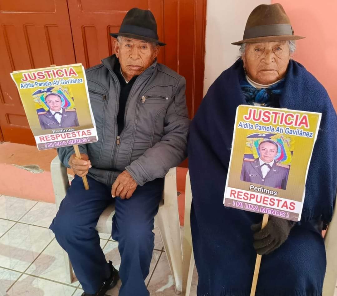 patynunezCh's tweet photo. #JusticiaParaAidita
Estuvimos en #Calpi - #Riobamba junto a familiares, vecinos y amigos de #AiditaAti, buscando un solo objetivo, que los responsables sean #Castigados con el máximo rigor de la ley.
@RC5Oficial, @MashiRafael. https://t.co/x2rUIgukaY