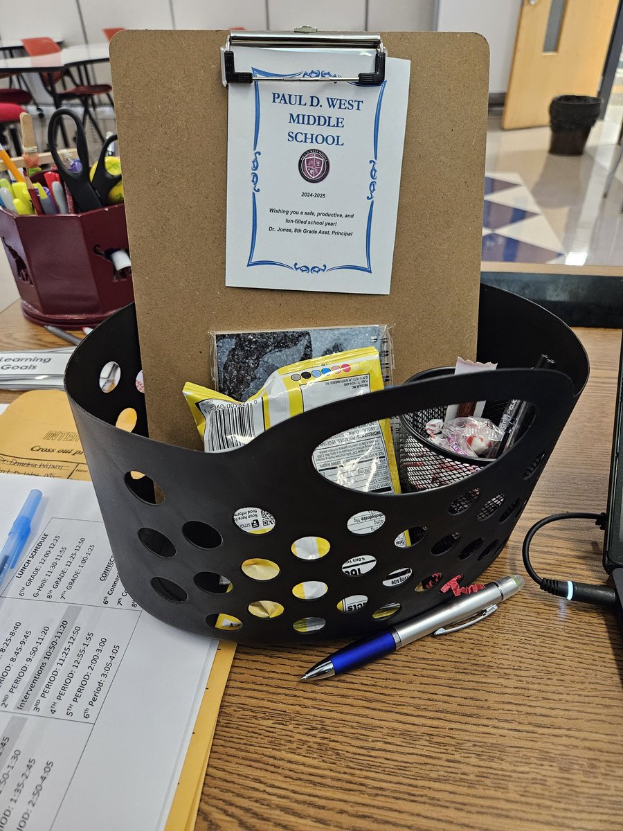 My AP just made my day!❤️
@prin_pauldwest 
<a href="/LennetteJones/">Lennette Moore</a>