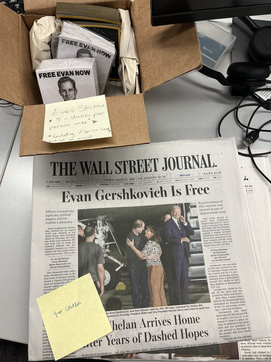 ceostroff's tweet photo. First day back in the @WSJ newsroom since Evan’s release. #IStandWithEvan https://t.co/7OBrIDJ6cH