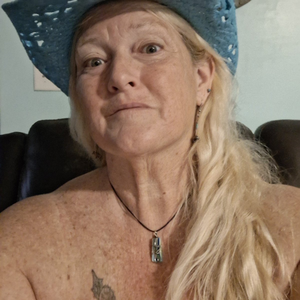 Colleen Polmateer a.k.a Rosebud🌹 tweet media