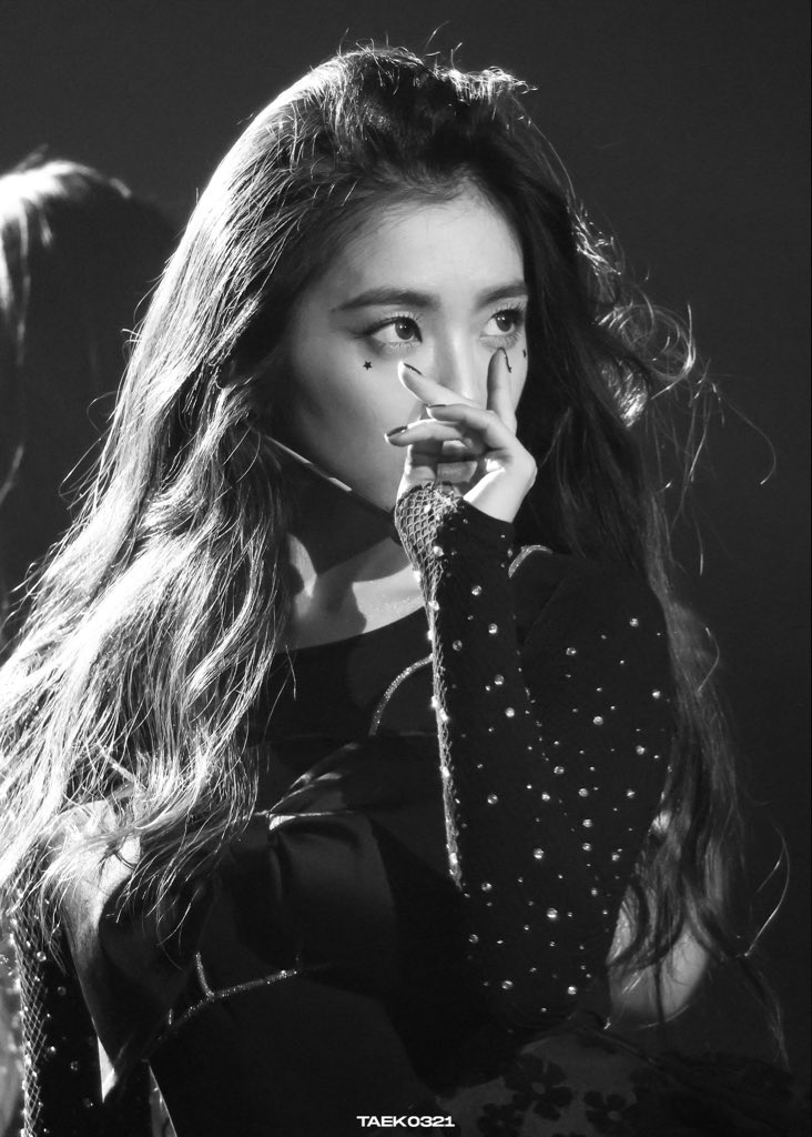 tyarenebae's tweet photo. JUST ONE CHANCE IRENE PLSSSS https://t.co/ADnh1mualf
