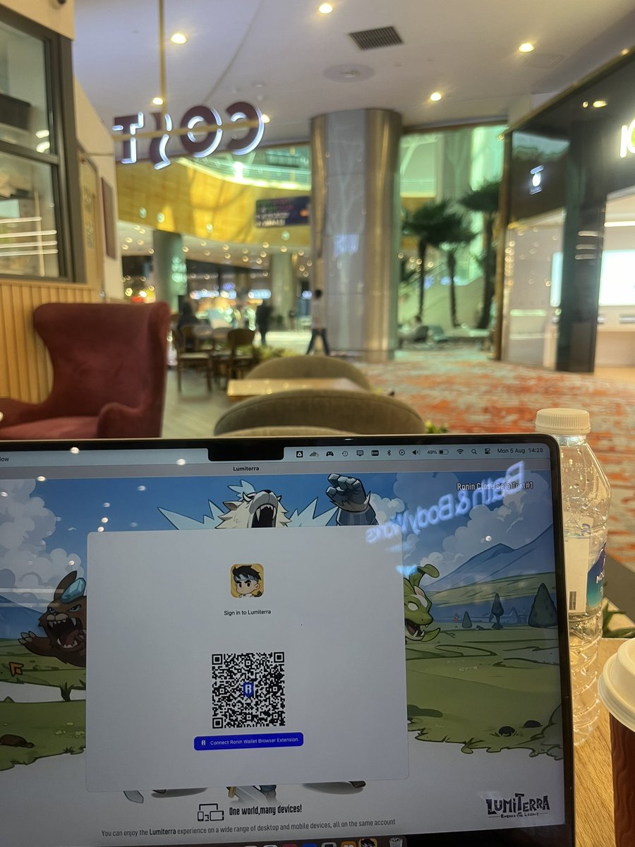 gotur69x's tweet photo. @LumiterraGame 
Ready to miss my flight https://t.co/4mFP09KVEP