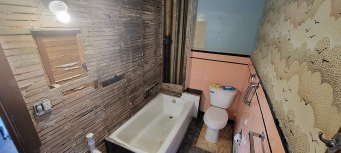 oh ya fun fact still cant shower at home so plox sub to only fans so i can go truck stop shower for the<a href="/tag/ass"class="tags"><span>#ass</span></a>