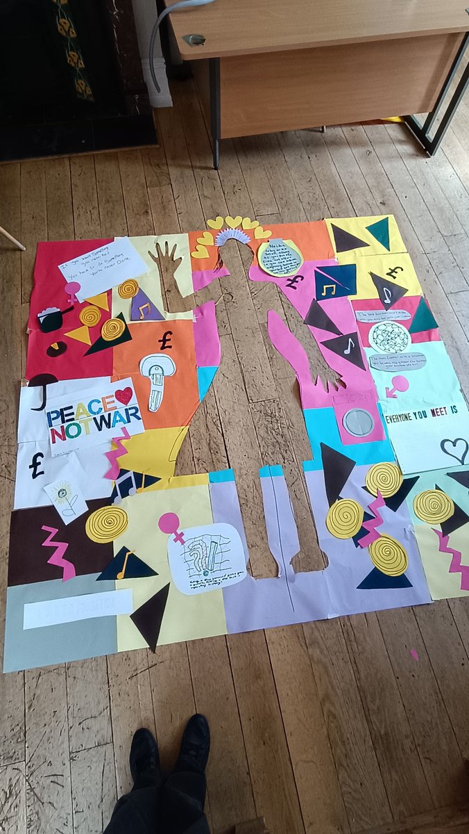 Wonderful artworks underway with a group of young people at @theamberfoundation in Kent. Workshop led by Accumulate MATTA grads Deon and Anita. Everyone, even those who don't see themselves as creative, blossomed during our design activities. #thepowerofcreativity