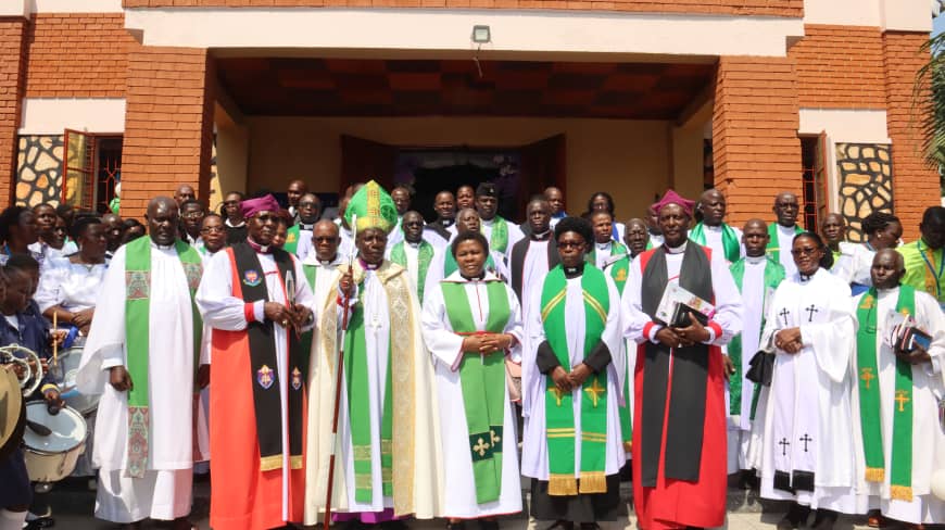 BishopsVoice's tweet photo. A group photo of the Clergy after the inauguration of Wampeewo Parish at St. Noah Sserwanga Church of Uganda, Gayaza Archdeaconry. @NamCathedral @Archbp_COU @ChurchofUganda_ @BibleSocietyUg @coufamilytv @Online_COU @ClergyApprecia1 @GovUganda @St_Johns_Chapel @FaithMaama https://t.co/zyciL1dNW5