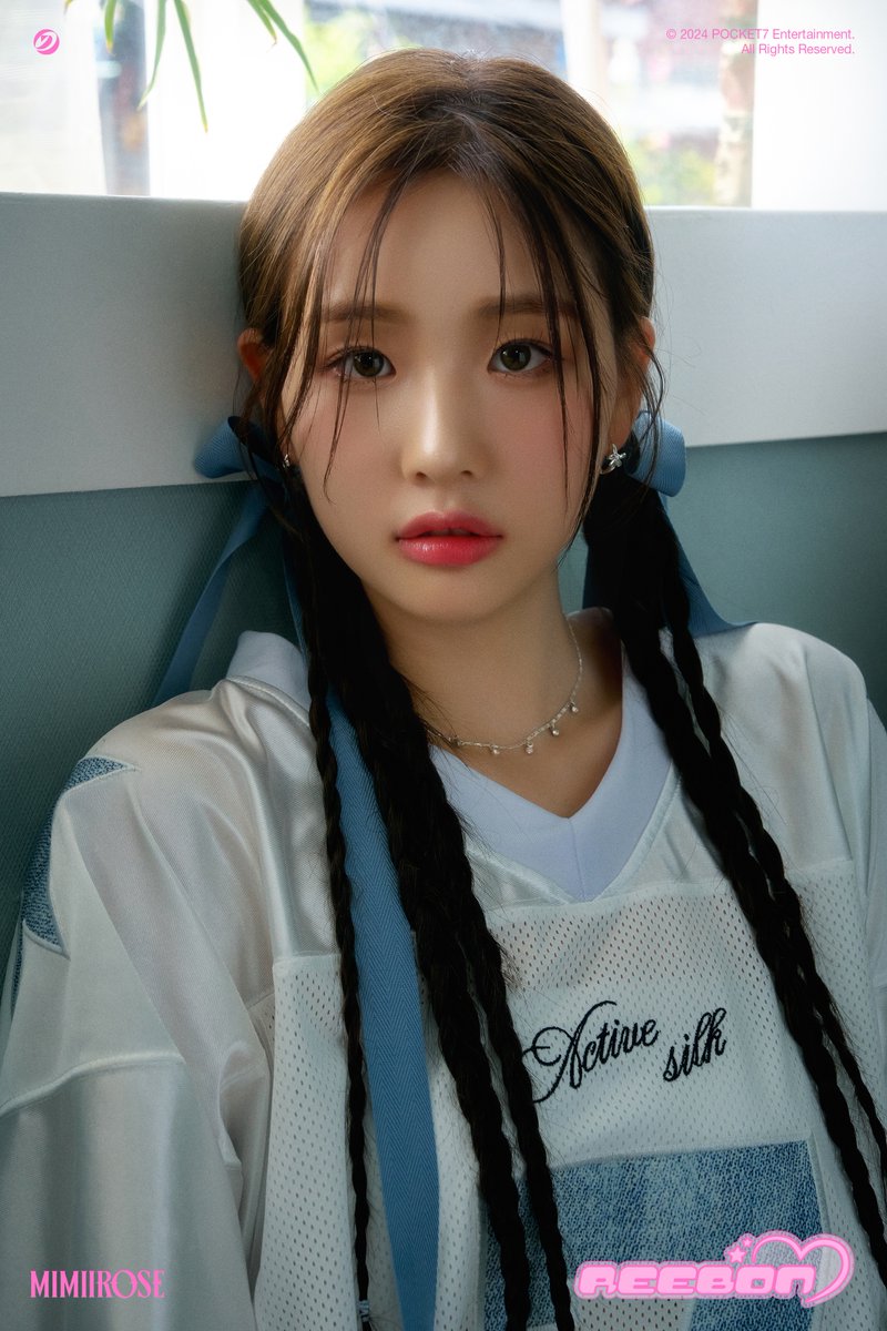 mimiirose_offcl's tweet photo. MIMIIROSE(미미로즈)
3RD SINGLE ALBUM
‘REEBON’

Concept Photo 1
HYO RI
2024.08.16 FRI 6PM (KST)

#MIMIIROSE #미미로즈
#REEBON #리본
#흔들리지_않고_피는_꽃이_어딨어 https://t.co/OXR2XaHtPN