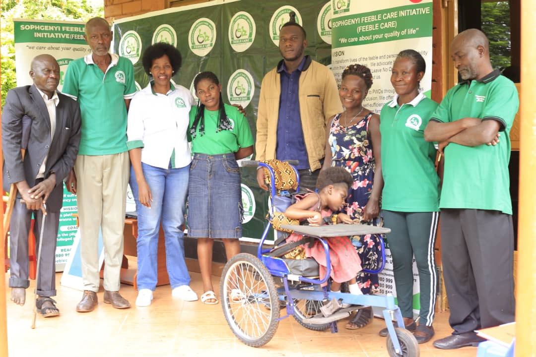 SophieKaserege2's tweet image. A wheelchair reduces the load on family &amp;amp; gives independence.This mother was relieved from carrying her 10 yr old all the time since we donated a wheelchair, at Feeble Care offices in Bulindi TC, Hoima.
#AdvocacyForInclusion
#GiftofMobility 
#LeaveNoOneBehind