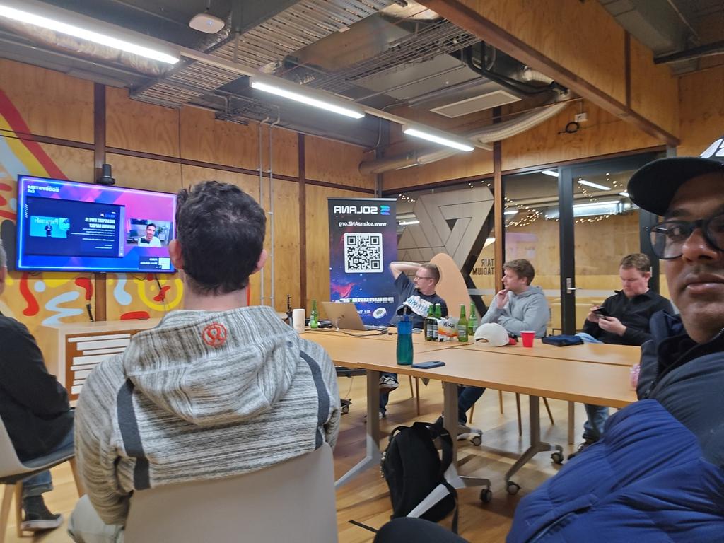 Here's a pic from Solana Ecosystem Call IRL - Brisbane with @metasal_ <a href="/Ali_G_Ali_/">🟢 Ali G ⚡🐺</a>

@SuperteamDAO getting together in real life on <a href="/getriver_io/">River</a>