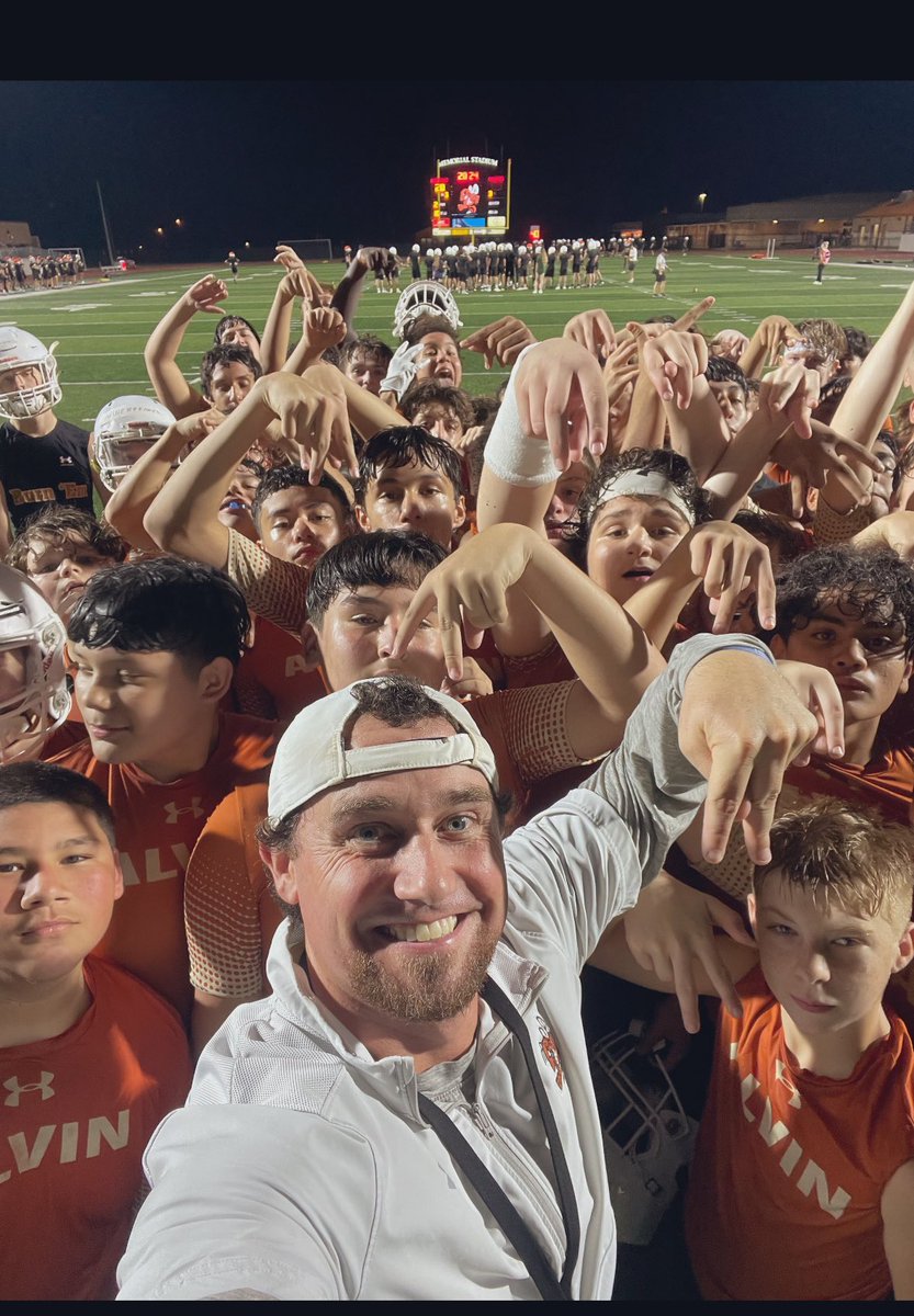Coach James Gage tweet media