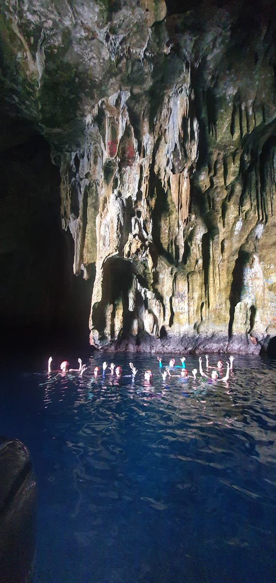 A more spiritual setting for the ocean swimmers’ salute, which is apposite… #ossTonga #Tonga #oceanswimsafaris #Pacific #Swim Image by Martini Farleigh <a href="/OceanSwimSafari/">oceanswimsafaris</a>