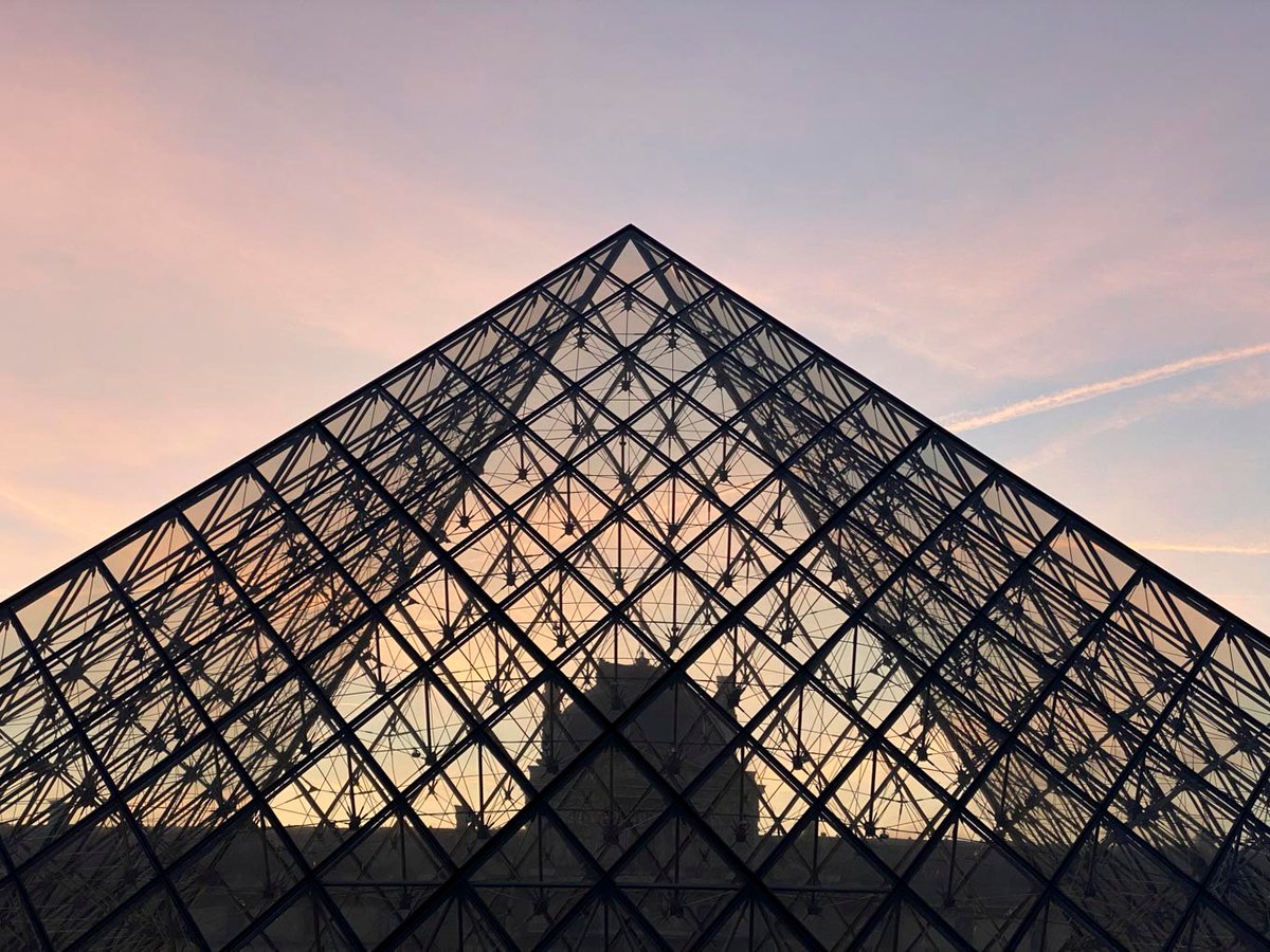 claudio_rzc's tweet image. ¿Qué visitar en todo el mundo? Descubre los destinos más fascinantes y sus principales atracciones dlvr.it/TBVzRT