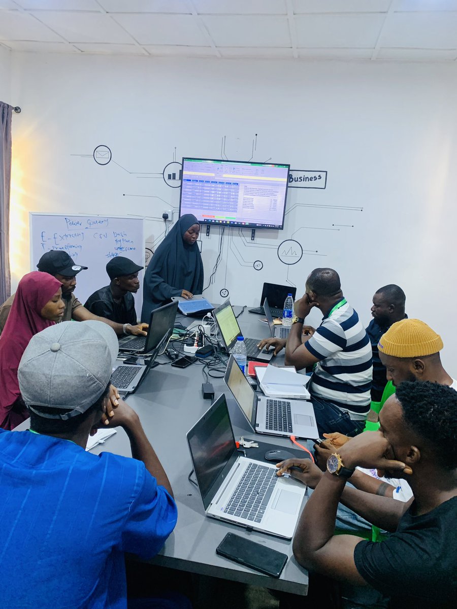 KHALIPHA tweet media