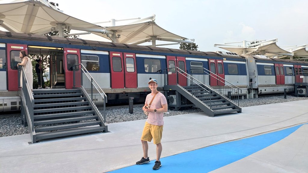 Nick is home for a bit tweet media