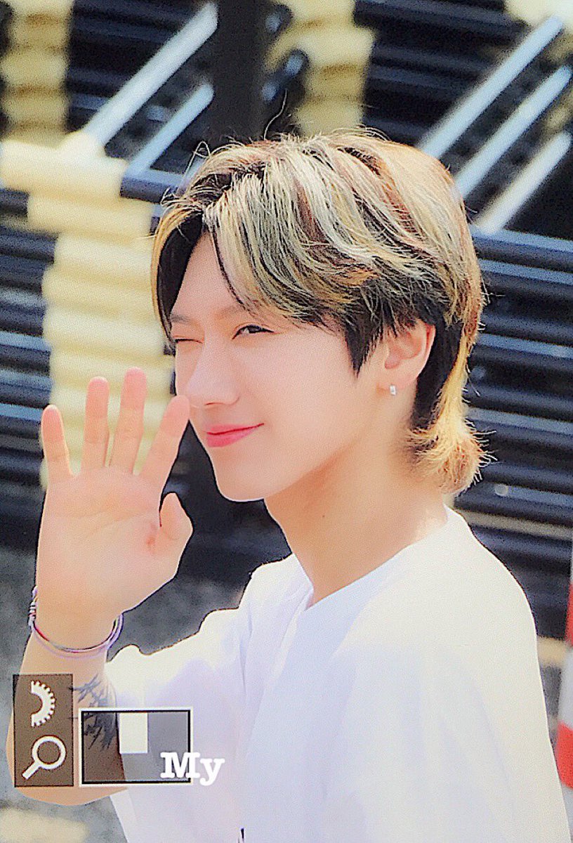 meyoo0227's tweet photo. 240805 #텐 #TEN #李永钦 #TENLEE
자다깨서 비몽사몽 https://t.co/aVVnAl9RG4