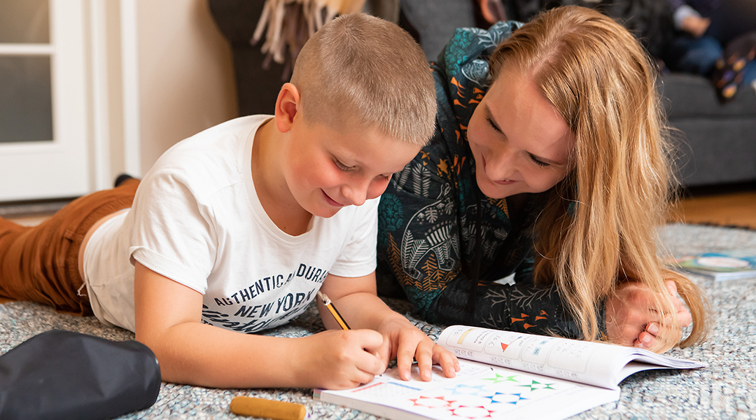Kouluvuoden alkaessa opiskeluhuollon ammattilaisemme ovat jälleen lasten ja nuorten apuna ja tukena. Voit kääntyä matalalla kynnyksellä kouluterveydenhoitajan, -lääkärin, -kuraattorin ja -psykologin puoleen mieltä painavissa asioissa.

pirha.fi/w/kouluvuosi-a…