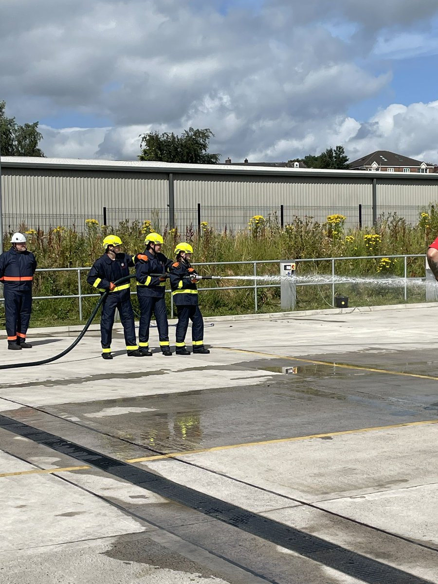 NCooper1880258's tweet image. 03/08 both @manchesterfire and @LancashireFRS Cadets took part in a hose drill competition. Teams from 8 units taking part.
