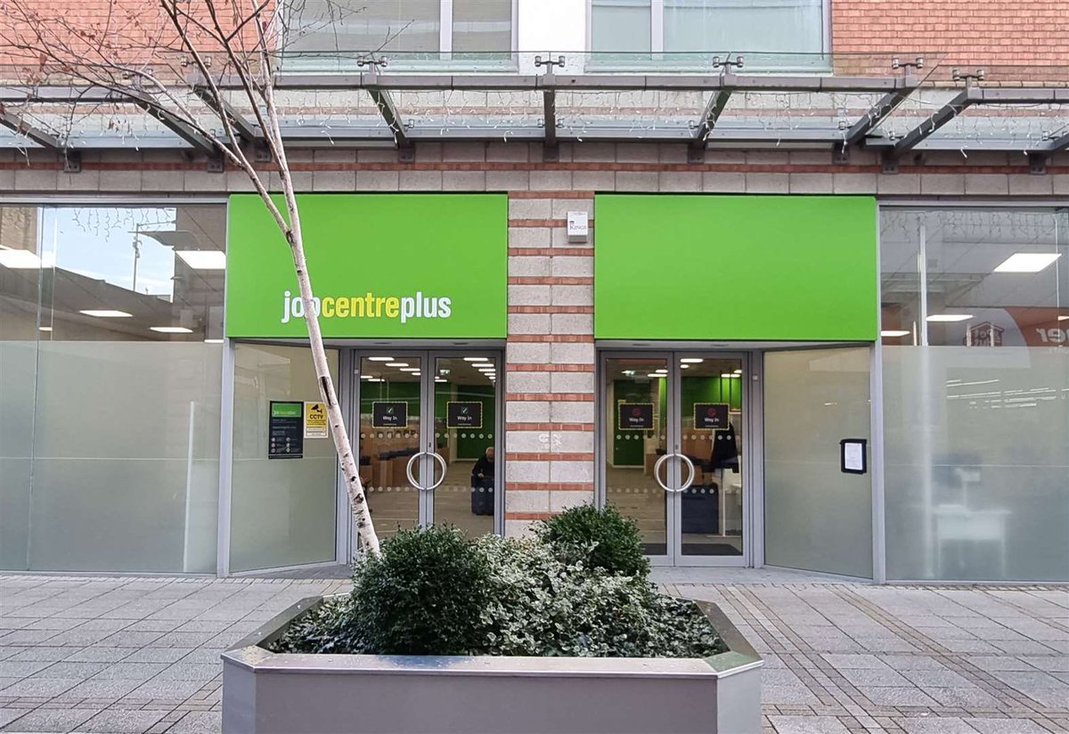 flamencolambada's tweet image. the brat summer a lot of you need!