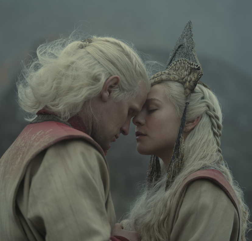 dimeth_de's tweet photo. "House of the Dragon" soars into a third season on HBO, promising more fiery Targaryen drama and pivotal moments with Daemon Targaryen, even as the dragons had to wait out some production delays.

Stay tuned for further updates as production progresses! 🐉🔥
#HouseOfTheDragon https://t.co/KjBouLQyuL