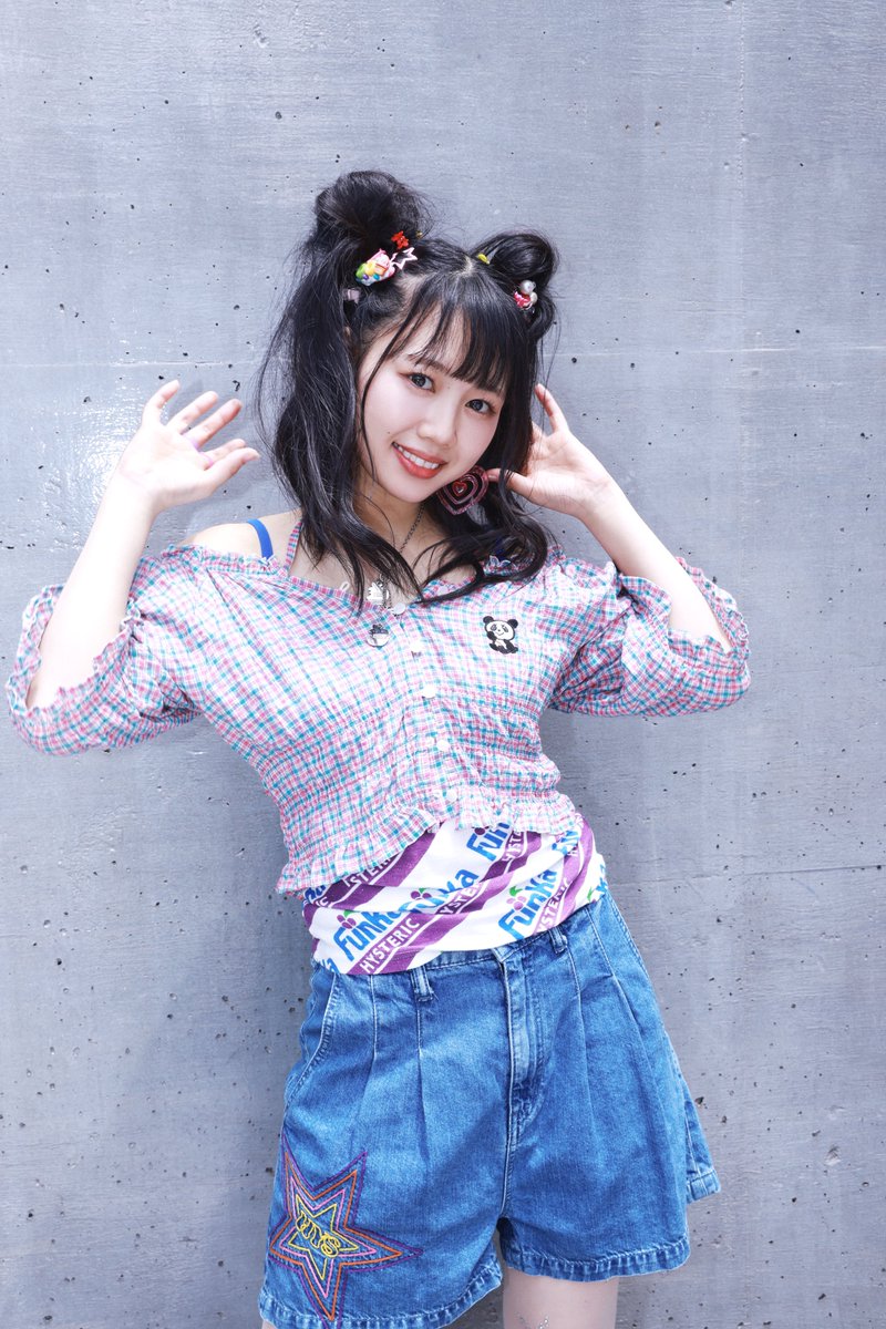 ひよりん💚 『HYSTERIC GLAMOUR』 WEBサイトに登場中