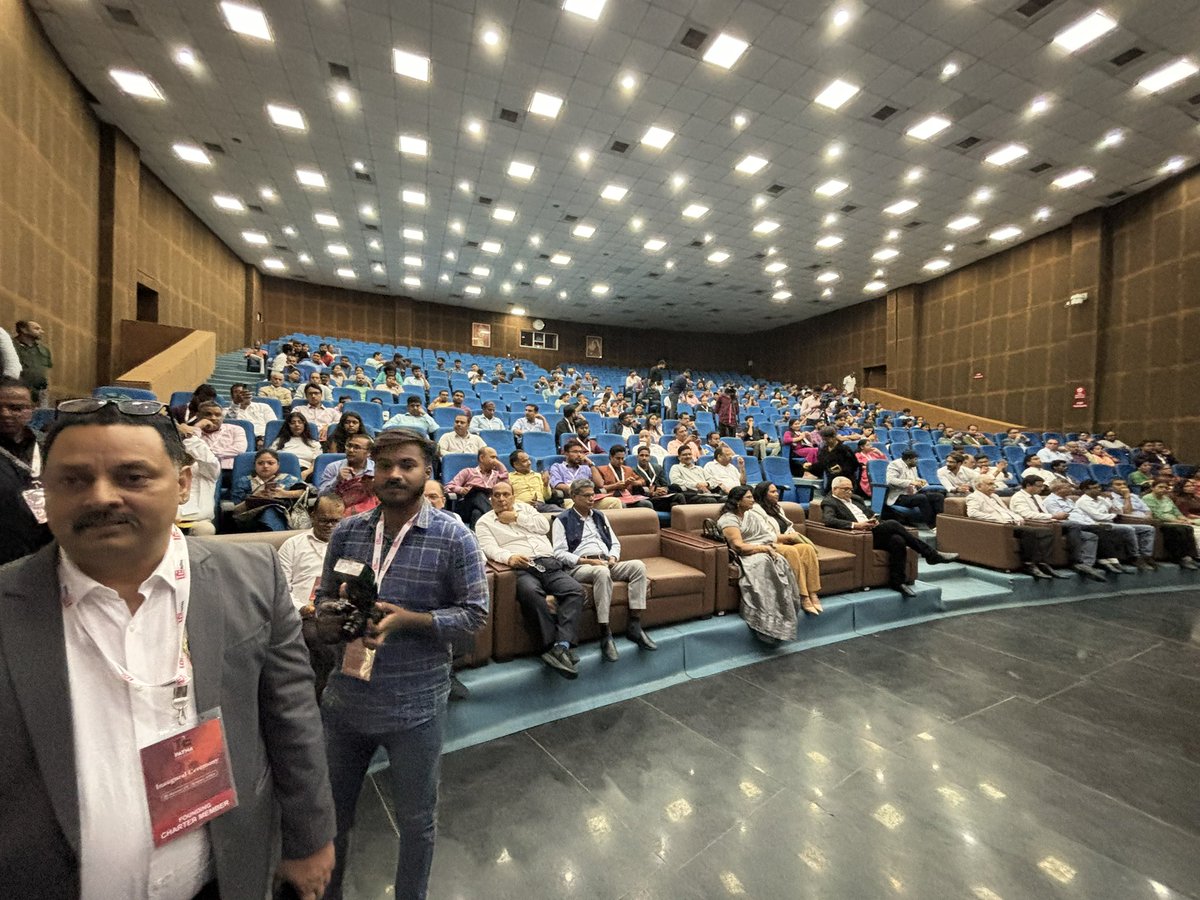 What a crowd! What energy in the room.

Seems like dream for many of us <a href="/TiePatna/">TiE Patna</a>