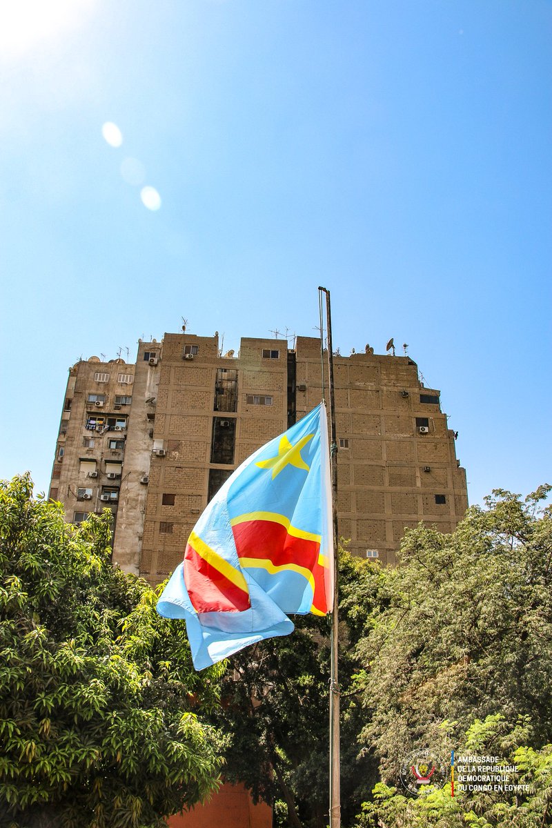 MukNonabo's tweet photo. Le Soleil continuera de briller sur toi, alors porte toujours ta plus belle Parure 🇨🇩 #CongoIsBleeding

Picture by me 📸 https://t.co/VMRQ5bj3Tw