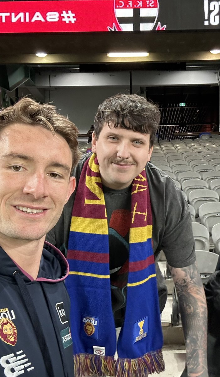 mifzor's tweet image. Yeah the Chief. 🦁