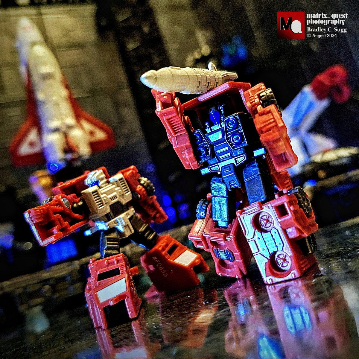 BradleyCSugg's tweet image. - "We've got incoming!"
- "No... They do."
Autobot #Micromasters #Moonrock and #MissileMaster return fire, from the #TransformersGalacticOdyssey : #BotropolisRescueMission set
#Transformers #トランスフォーマー #TransformersWarForCybertron #Hasbro #TakaraTomy #matrix_quest