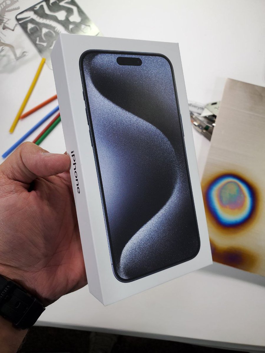 Giving away this IPhone 15 Pro Max to a lucky winner!

Follow+❤️+♻️+ Comment

Ends in 72 hours!

#iPhone15Pro #giveaway #iPhone15Truedtac5G #iPhone15ProMax #iPhone #giveaways