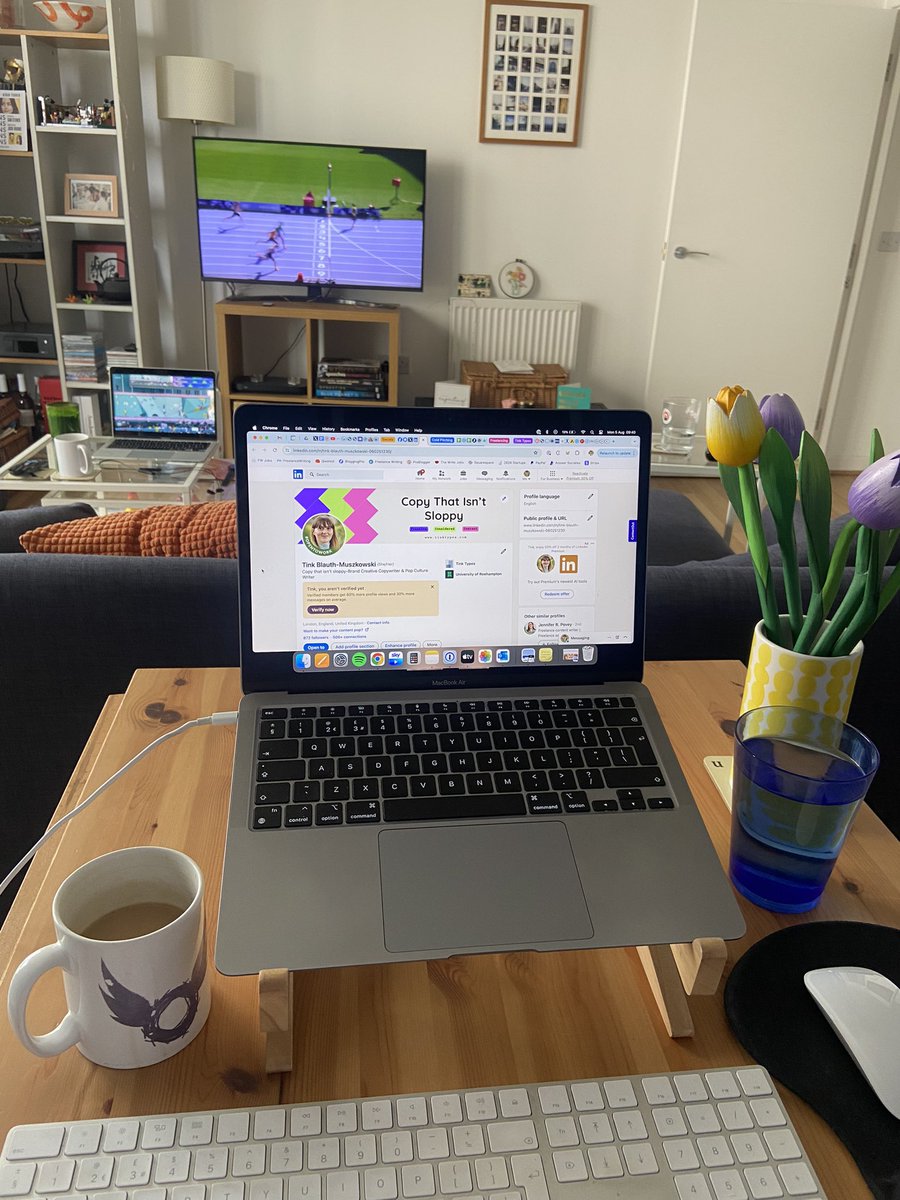 Not sure this is what the productivity gurus meant when they said multi-screen #Olympics