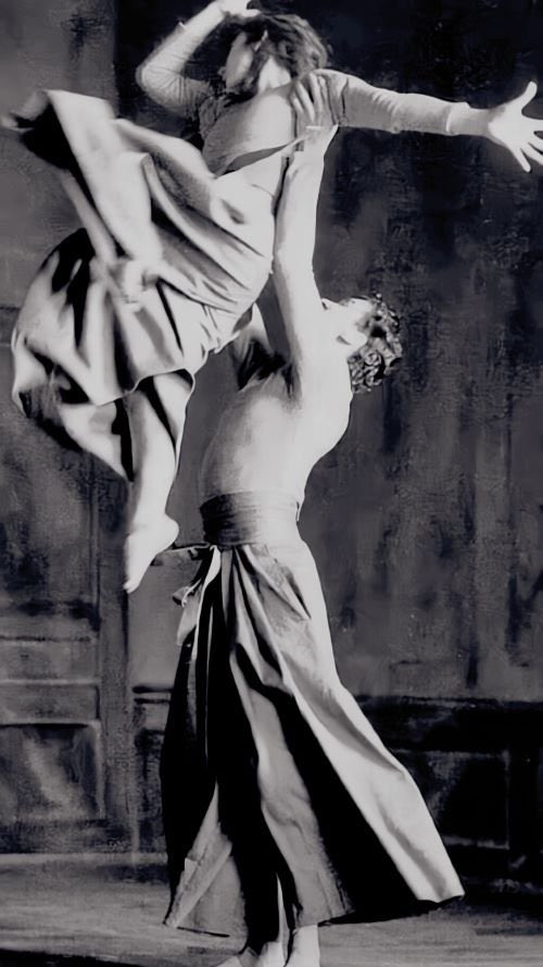 FishPeople Kate Bush tweet media