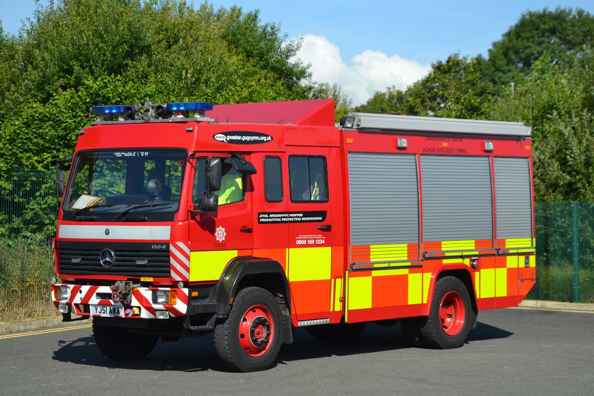 HCFirePhotos tweet media