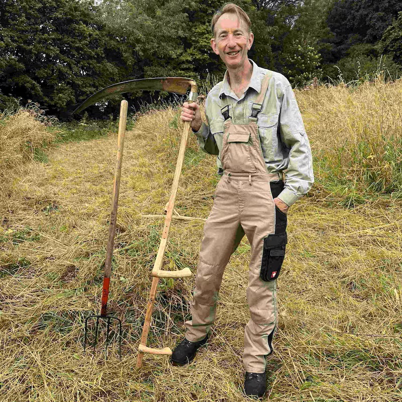 Bathscape (@bathscape) on Twitter photo In the latest podcast we head out into the countryside to find out about the many traditional and ancient skills using only hand tools and age-old techniques, including scything, hedge laying and dry stone walling. footprints.captivate.fm/episode/countr⦠<a href="/AvonNeedsTrees/">Avon Needs Trees</a> <a href="/NaturalEngland/">Natural England</a> In the latest podcast we head out into the countryside to find out about the many traditional and ancient skills using only hand tools and age-old techniques, including scything, hedge laying and dry stone walling. footprints.captivate.fm/episode/countr⦠<a href="/AvonNeedsTrees/">Avon Needs Trees</a> <a href="/NaturalEngland/">Natural England</a>