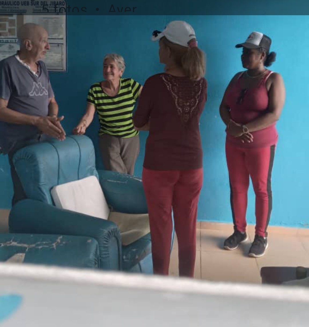 Recorre la Diputada y Presidenta de la Asamblea Municipal Bárbara Minguez Amezaga zonas rurales del territorio espirituano.
#SanctiSpíritusEnMarcha
#SanctiSpíritusEn26