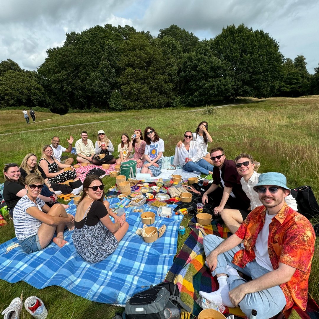 copperleaf_m's tweet image. That’s a wrap for July📅

It’s been a busy month at Copper Leaf with lots of reasons for celebrations &amp;amp; cake 🎂

We had our Annual Summer BBQ, 3 birthdays &amp;amp; 3 work anniversaries, topped off by some summer sunshine☀️

Now, we're ready for a busy August!

#MonthInReview #CopperLeaf