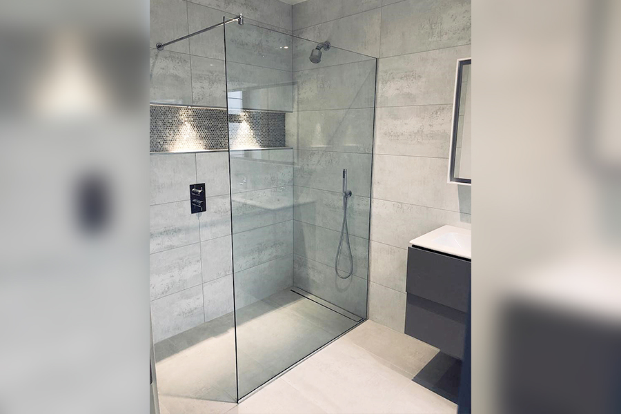 abcGlassPro's tweet photo. Bathroom specialists &amp; enclosure #manufacturers use us to provide bespoke #glass for #showerenclosures &amp; screens across the South East.
We can cut to your size, including cut outs for handles &amp; hinges
Various thicknesses available
Low or high volume orders
https://t.co/Wy9OEWNXLR https://t.co/DaXpIsjU8I