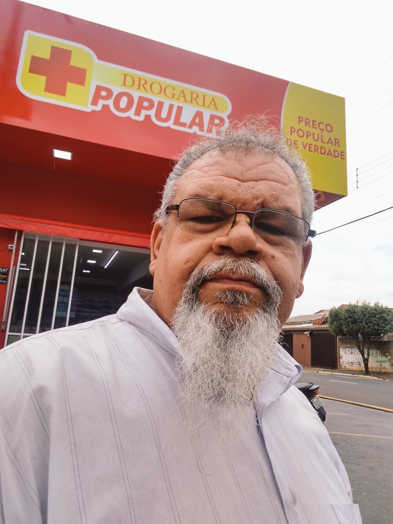 ricardopicone's tweet photo. Bom dia mundão véio sem porteira.... https://t.co/BuA6Wa77Kt