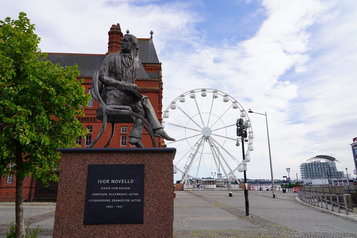 NHS Wales Careers (@nhswalescareers) on Twitter photo Happy #BookLoversDay! Celebrate with famous Welsh playwright, Ivor Novello and let us know If you have read anything you loved and inspired you. Share your recommendations below 📚❤️
<a href="/NLWales/">National Library of Wales</a>
<a href="/LibrariesWales/">Libraries Wales</a>
#TrainWorkLive #NHSWales #HEIW Happy #BookLoversDay! Celebrate with famous Welsh playwright, Ivor Novello and let us know If you have read anything you loved and inspired you. Share your recommendations below 📚❤️
<a href="/NLWales/">National Library of Wales</a>
<a href="/LibrariesWales/">Libraries Wales</a>
#TrainWorkLive #NHSWales #HEIW