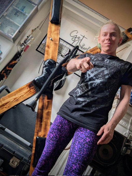 I may need your help.... I'm being kicked out by my land leach as he wants to sell... He even gave me<a href="/tag/adultwork"class="tags"><span>#adultwork</span></a>