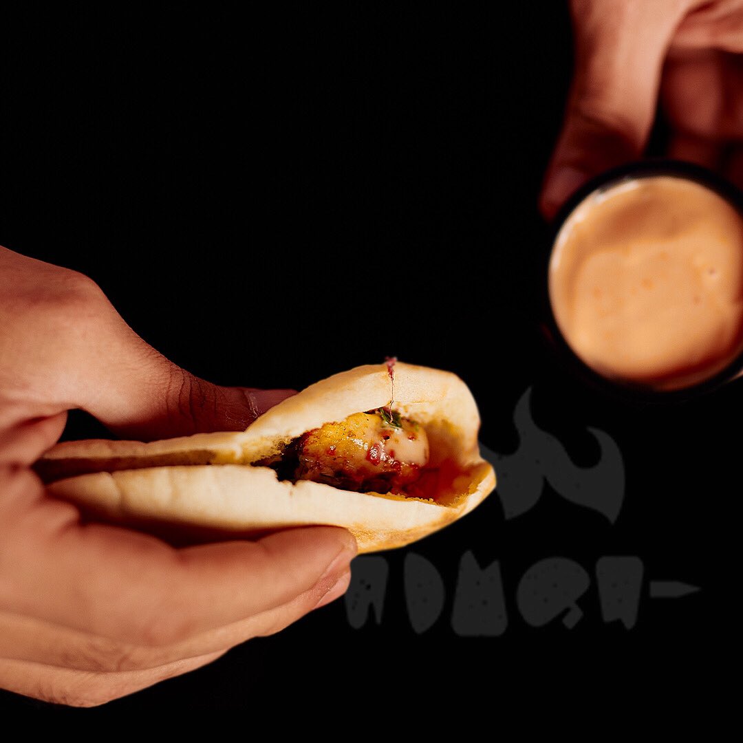 زيد اللذة بصوص من اختيارك 😍
.
اطلب الان 
grilledsikh.com/links
.
.
#bbq #grill #grilledsikh #restaurent #مشاوي #مطاعم الرياض #تريند