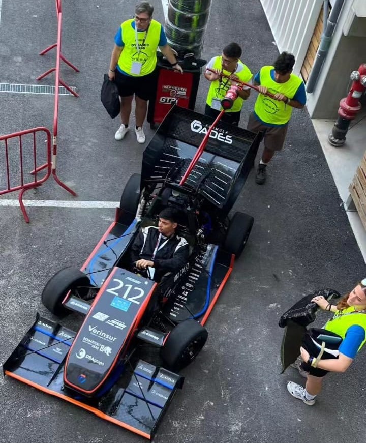 Formula Gades con la colaboración de Verinsur en el circuito de Montmeló.  #Verinsur #Montmelo
