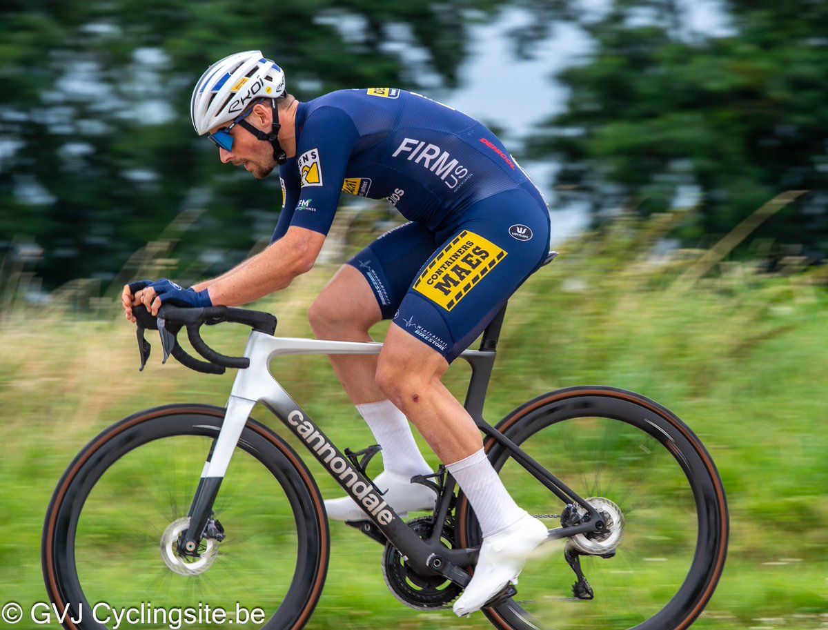 Brent Clé tweet media