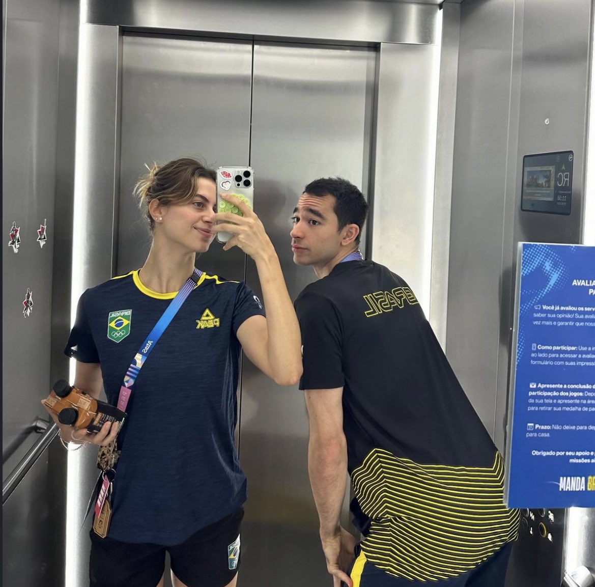 giovanna ⎈ tweet media