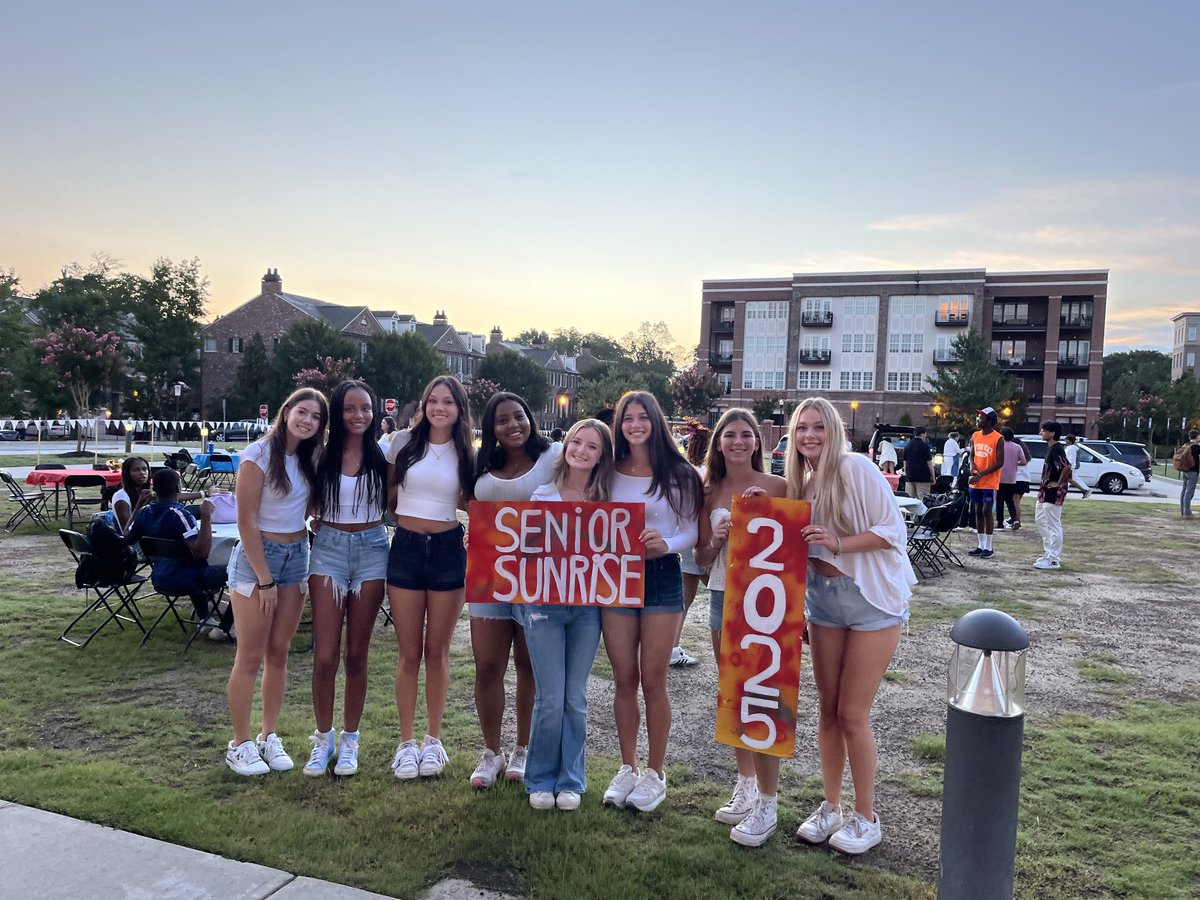 Scott Kent (@ia_kent) on Twitter photo I can’t believe it’s been four years! It seems like yesterday they were coming in for the first time to join us <a href="/IAFultonSchools/">FCS Innovation Academy</a>. #seniorsunrise I can’t believe it’s been four years! It seems like yesterday they were coming in for the first time to join us <a href="/IAFultonSchools/">FCS Innovation Academy</a>. #seniorsunrise