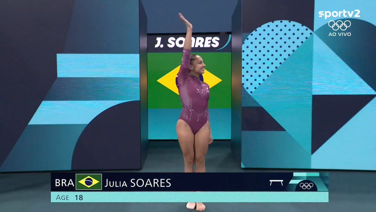 Vitorthor2's tweet photo. Júlia Soares merecia a nota máxima só pela beleza. Caiu? Caiu, mas a exuberância dela faz a gente até esquecer. Linda demais. Por mim eu daria essa medalha só pela garra e pela beleza.
#GinasticaArtistica #JogosOlímpicos #Olimpiadas2024 #Paris2024 https://t.co/jKIuTA5Wpk
