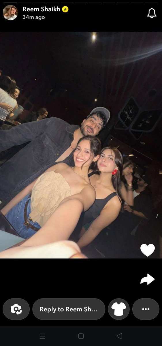 sahana659823789's tweet photo. Snapchat story ๐งฟ ๐งฟ beautiful couple #Reemly ๐งฟ๐งฟ
#AlyGoni #JasLy #reemshaikh https://t.co/DmanOv1fB0