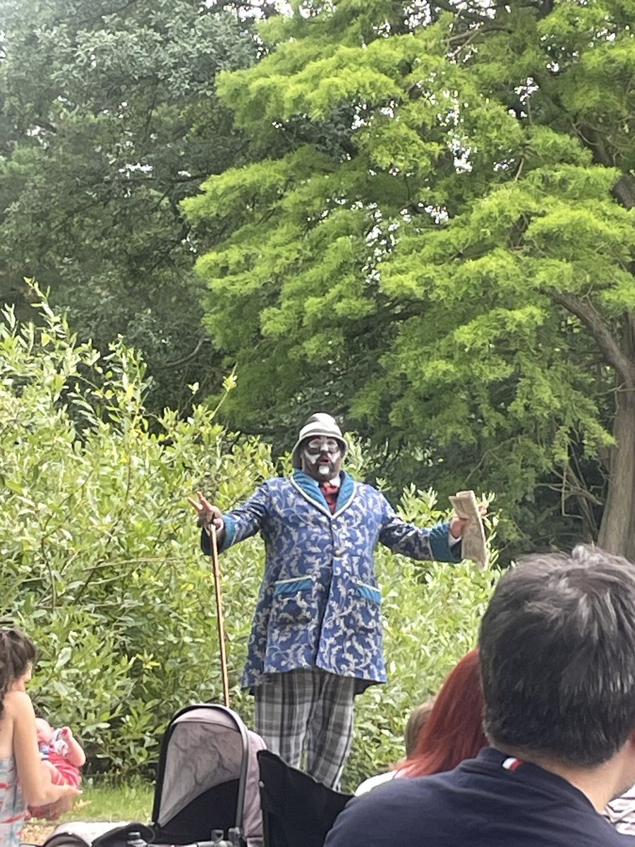 If you go down to the woods today…you might find the greater striped Page. Fabulous as ever my friend <a href="/danielpageactor/">Daniel Page 🌈</a> Lovely production of ‘The Wind in the Willows’ in <a href="/kewgardens/">KewGardens</a>