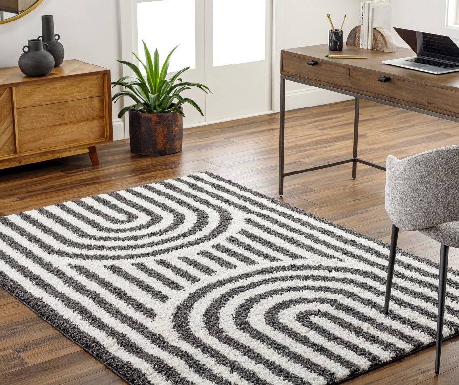 TheClassyHome's tweet image. Comfort Meets Style: Unwind on the Lap of Luxury with Our New Area Rug Collection! 🛌💖 👉 tinyurl.com/33b8x59u

#AreaRug #neutralinterior #neutralhome #wohnzimmer #wohnzimmerideen #couchtisch #coffetable #livingroom #livingroomdecor #couchstyle #couch #einrichtungsliebe