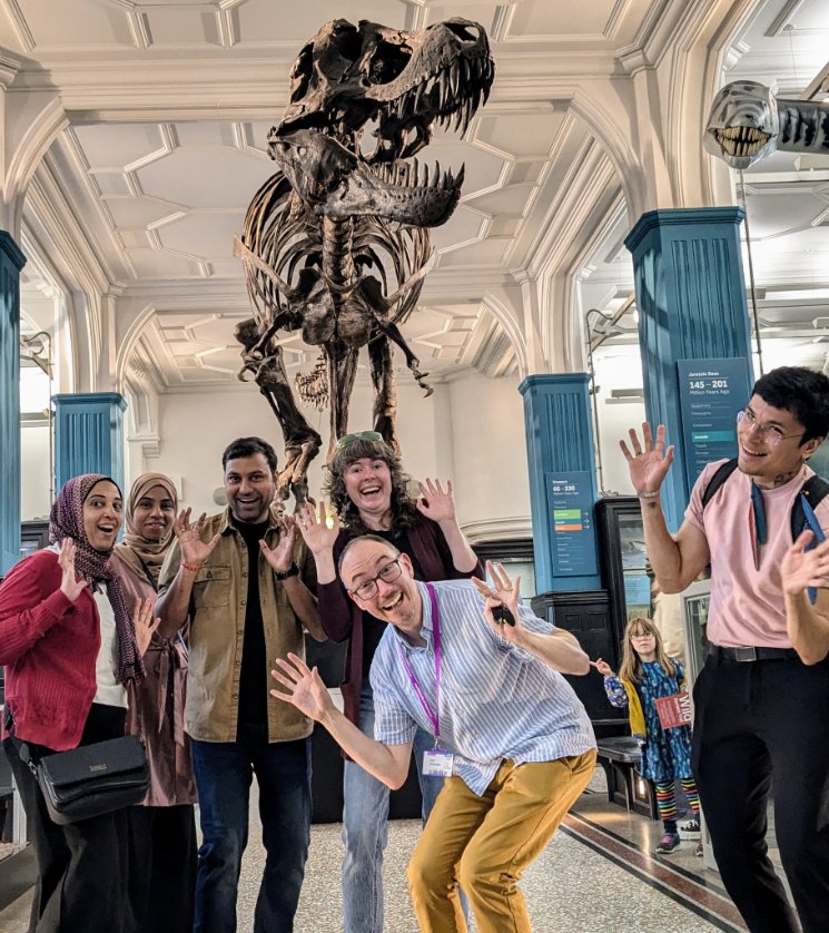 Welcoming this year's <a href="/britmusITP/">International Training Programme</a> fellows from (l-r) Egypt, Oman, India, the US and Brazil! 🌎👋