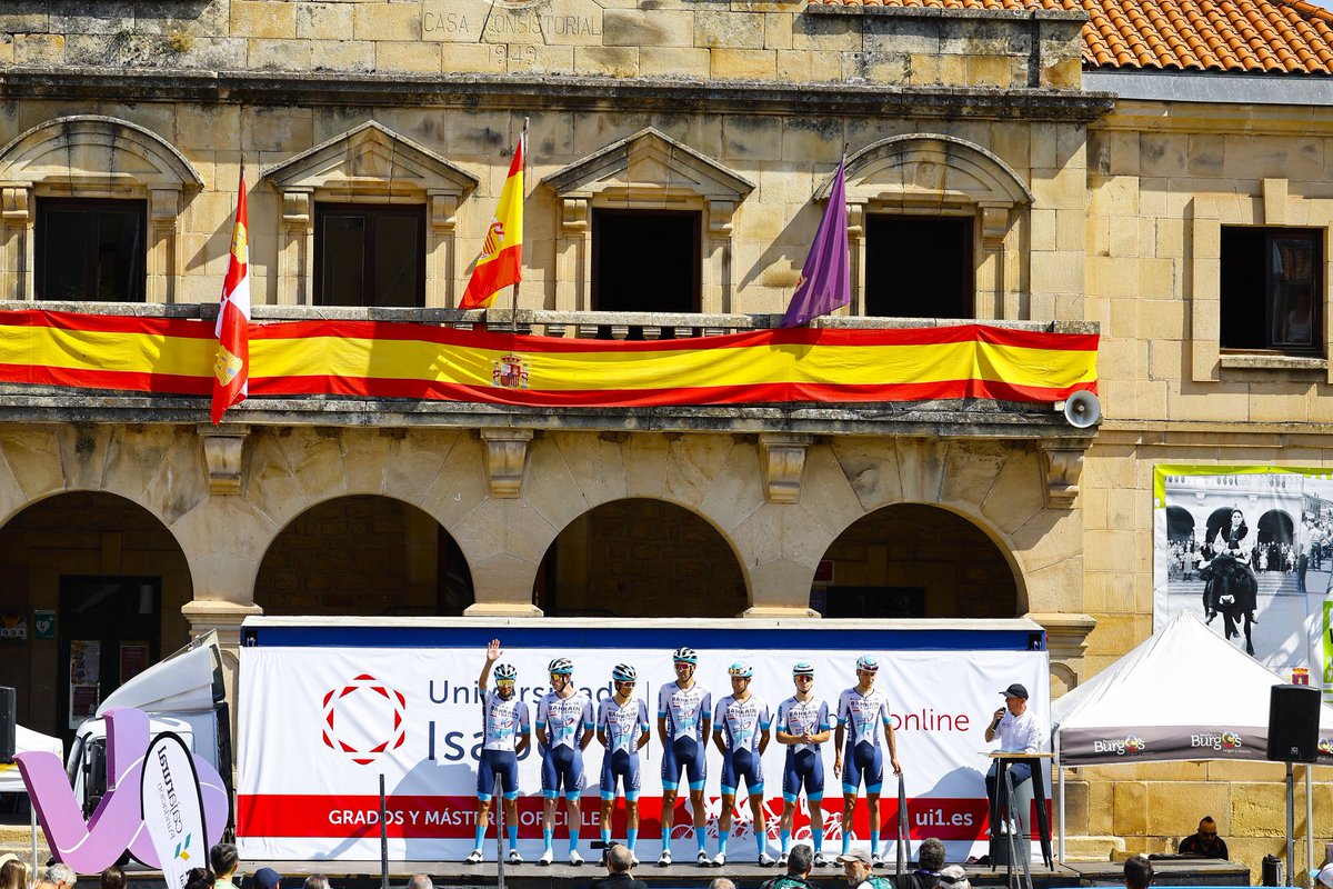 Team Bahrain Victorious (@bhrvictorious) on Twitter photo 🇪🇸 #VueltaBurgos
✅ Team presentation ahead of the opening stage <a href="/VueltaBurgos/">Vuelta a Burgos</a>
#RideAsOne #rideforGino
📸 <a href="/SprintCycling/">SprintCycling</a> 🇪🇸 #VueltaBurgos
✅ Team presentation ahead of the opening stage <a href="/VueltaBurgos/">Vuelta a Burgos</a>
#RideAsOne #rideforGino
📸 <a href="/SprintCycling/">SprintCycling</a>
